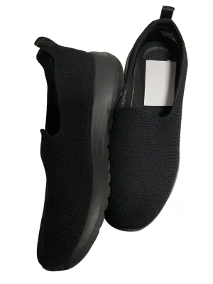 Black Shoes Athletic Skechers, Size 7 skechers