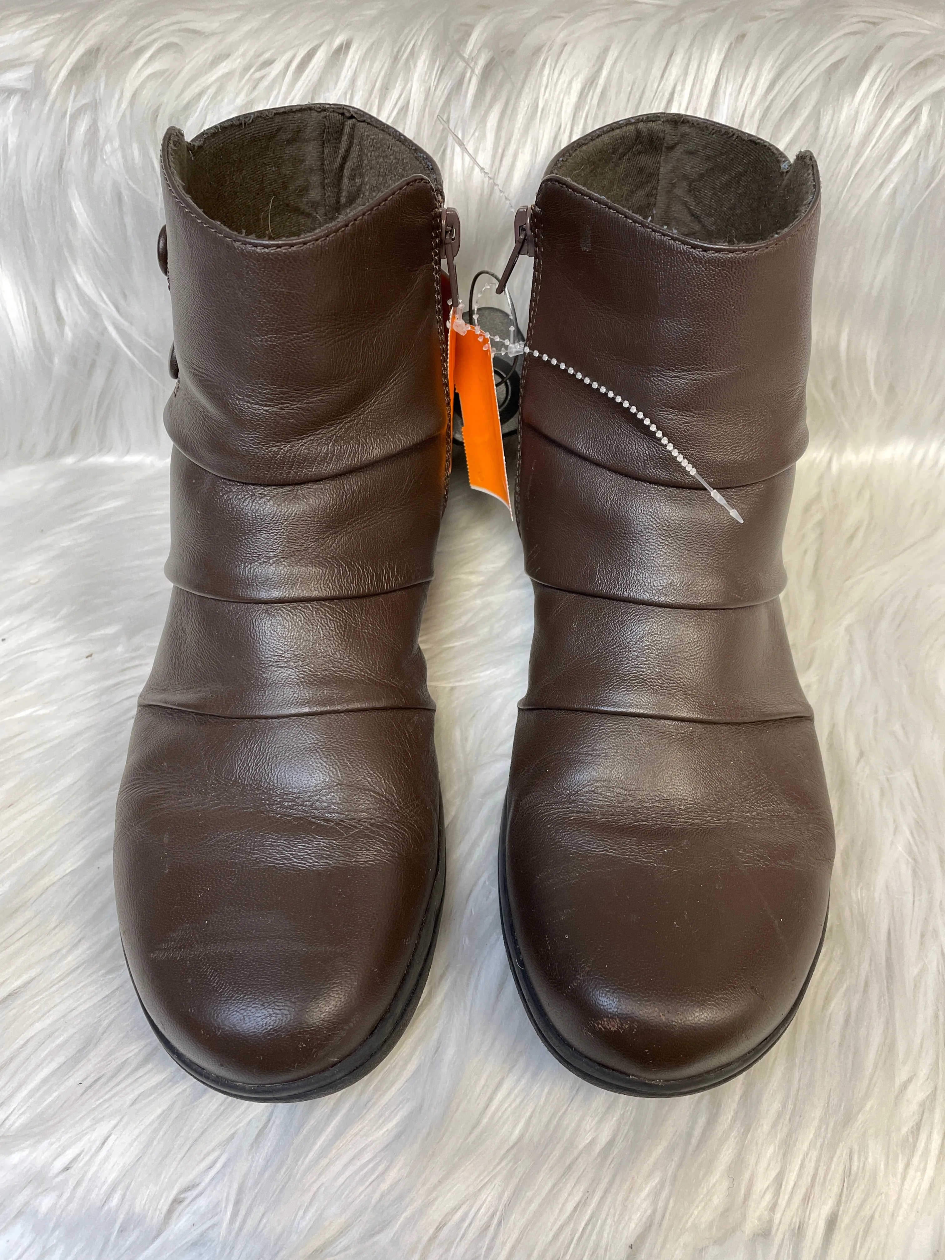 Boots Ankle Flats By Clarks  Size: 9.5 clarks