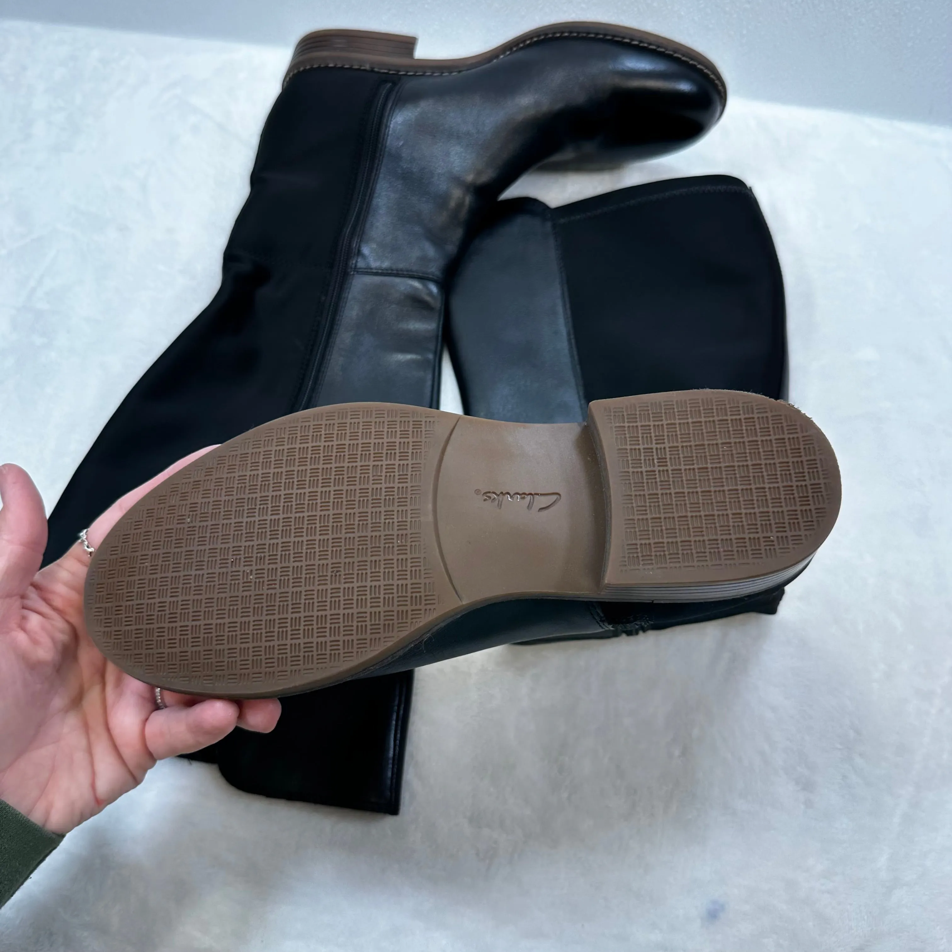 Boots Knee Flats By Clarks In Black, Size: 6 clarks