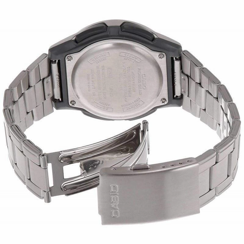 Casio Illuminator Men's Silver Stainless Steel Strap Watch- AW-82D-7AV