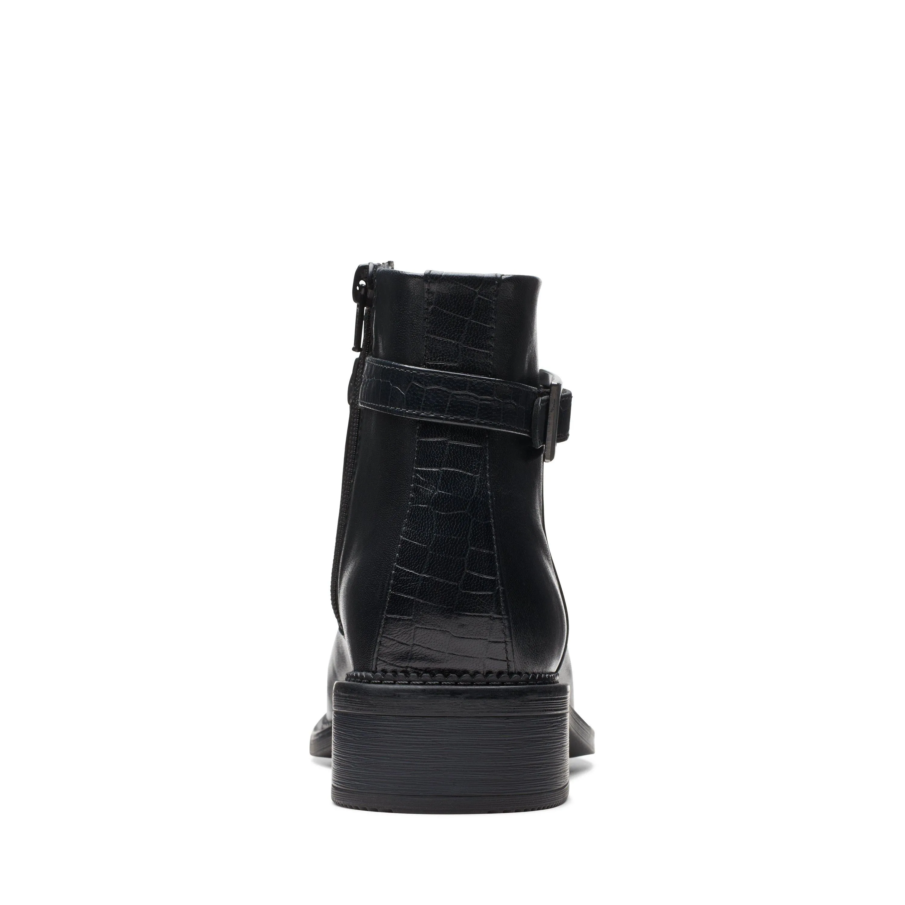 Clarks Maye Grace in Black Leather