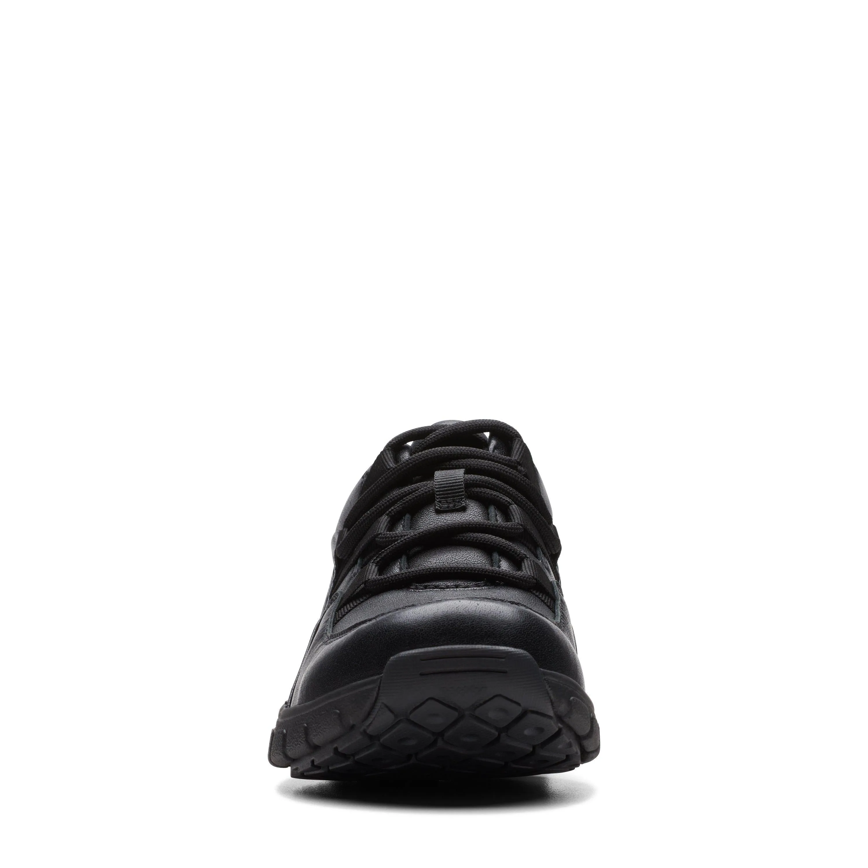 Clarks Wave Range AP in Black Leather