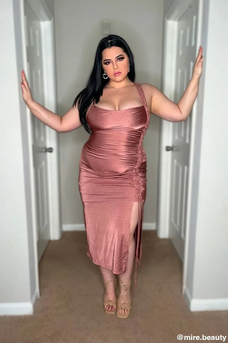 Forever 21 Plus Women's Lace-Up Ruched Midi Dress Mauve Forever 21