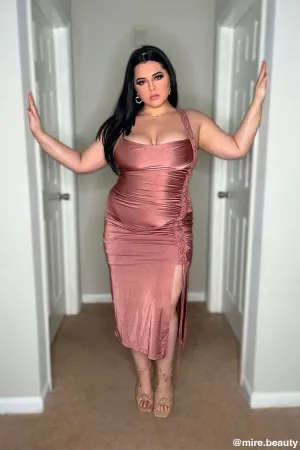 Forever 21 Plus Women's Lace-Up Ruched Midi Dress Mauve Forever 21