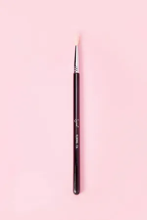 Forever 21 Sigma Beauty E36 – Blending Brush White Forever 21