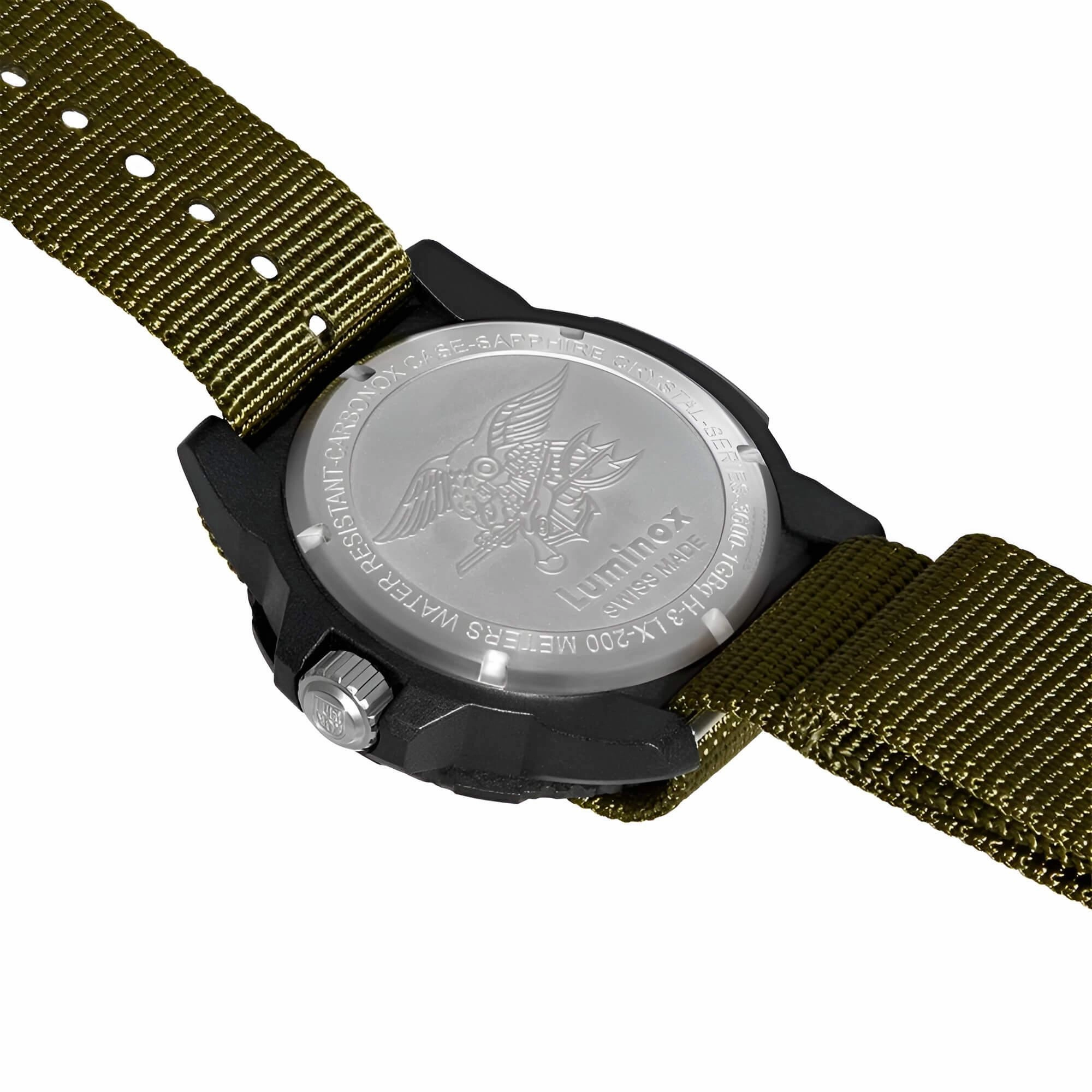 Luminox Men's Quartz Watch - Navy Seal 3600 Series Green Dial Strap Dive | 3617.SET