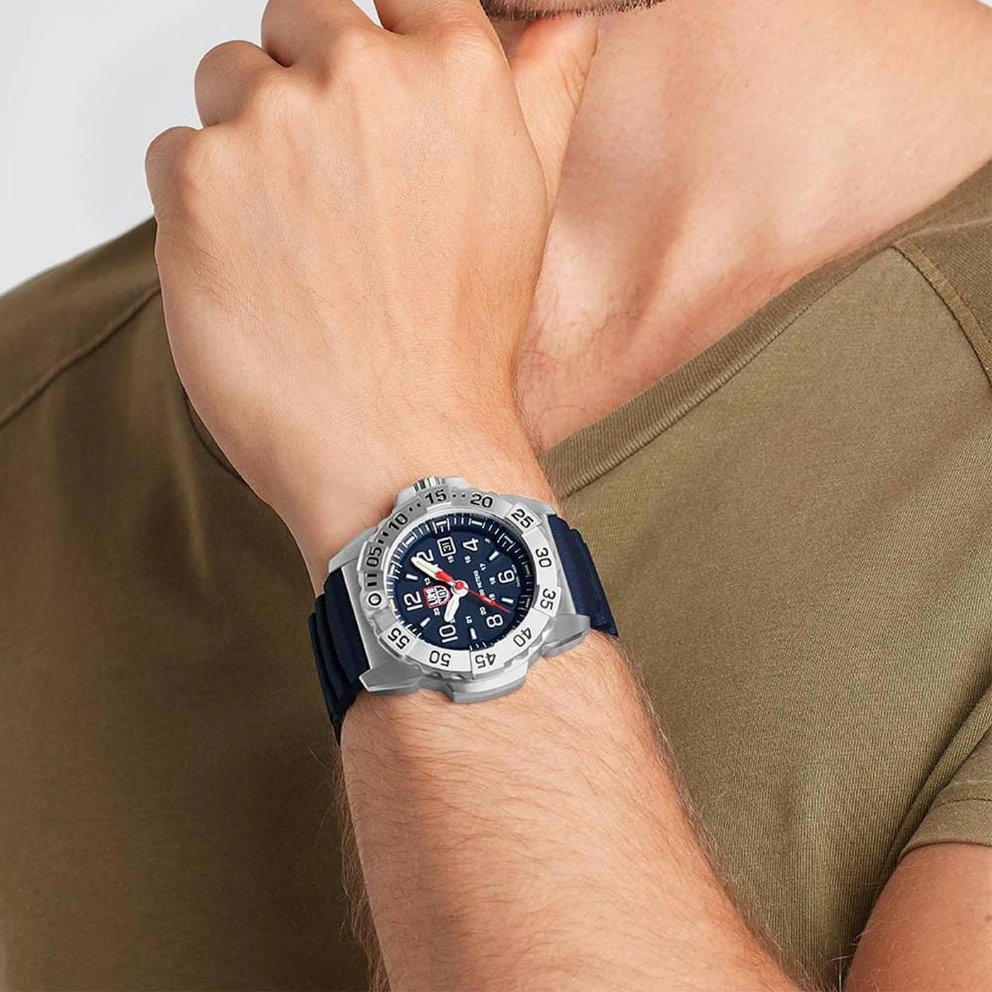 Luminox Men's Quartz Watch - Navy Seal Steel Blue Dial Navy Blue Rubber Strap | 3253