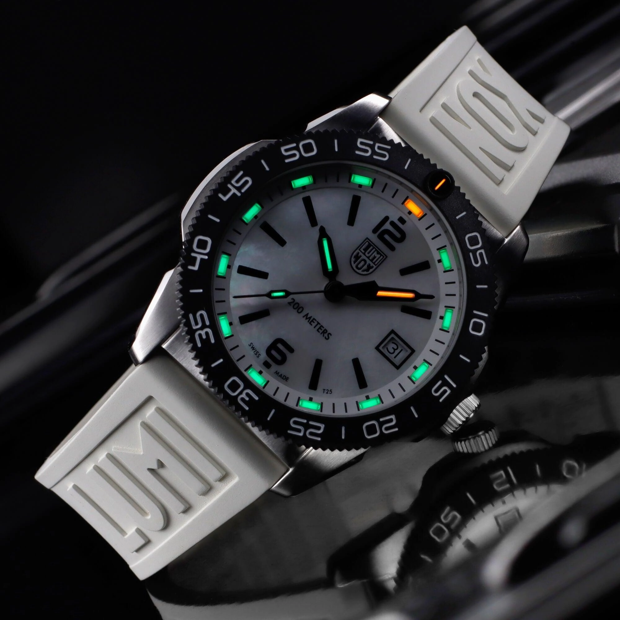 Luminox Men's Quartz Watch - Pacific Diver Ripple White Rubber Strap | 3128.M.SET