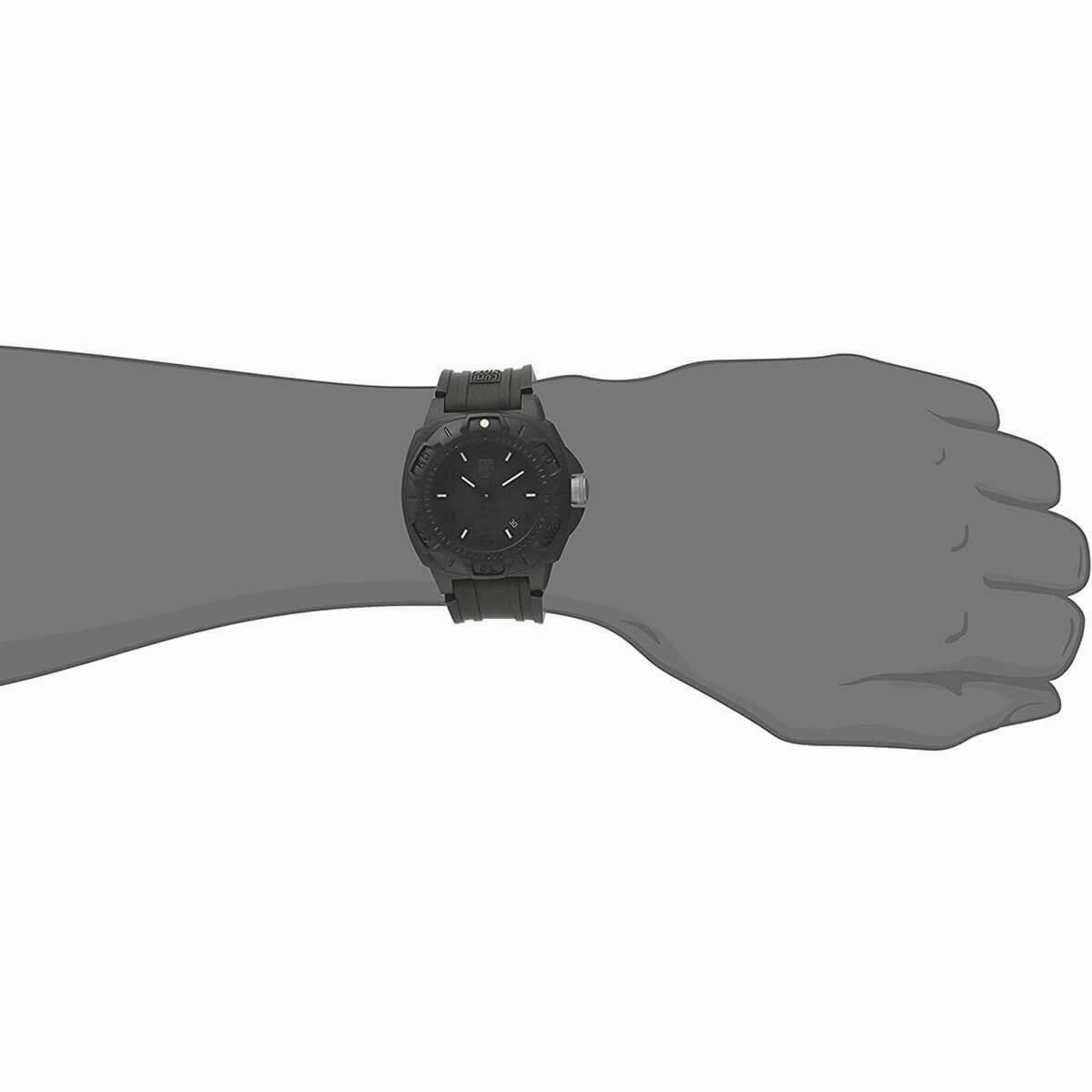 Luminox Men's SENTRY 0200 Land Black Dial Rubber Strap Watch | 0201.BO