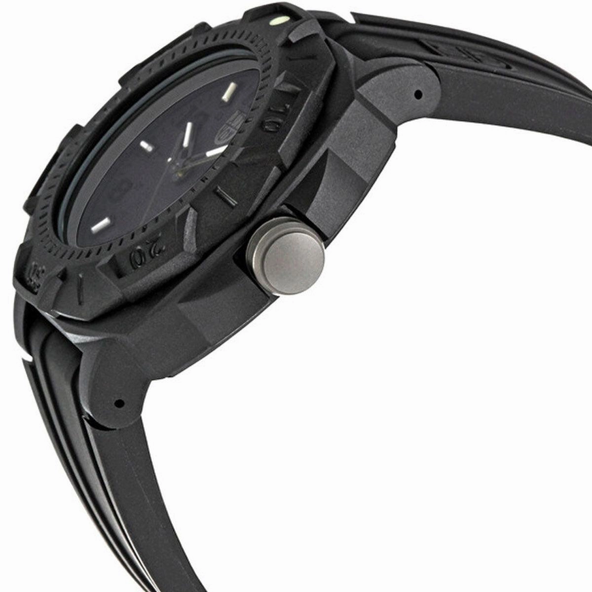 Luminox Men's SENTRY 0200 Land Black Dial Rubber Strap Watch | 0201.BO