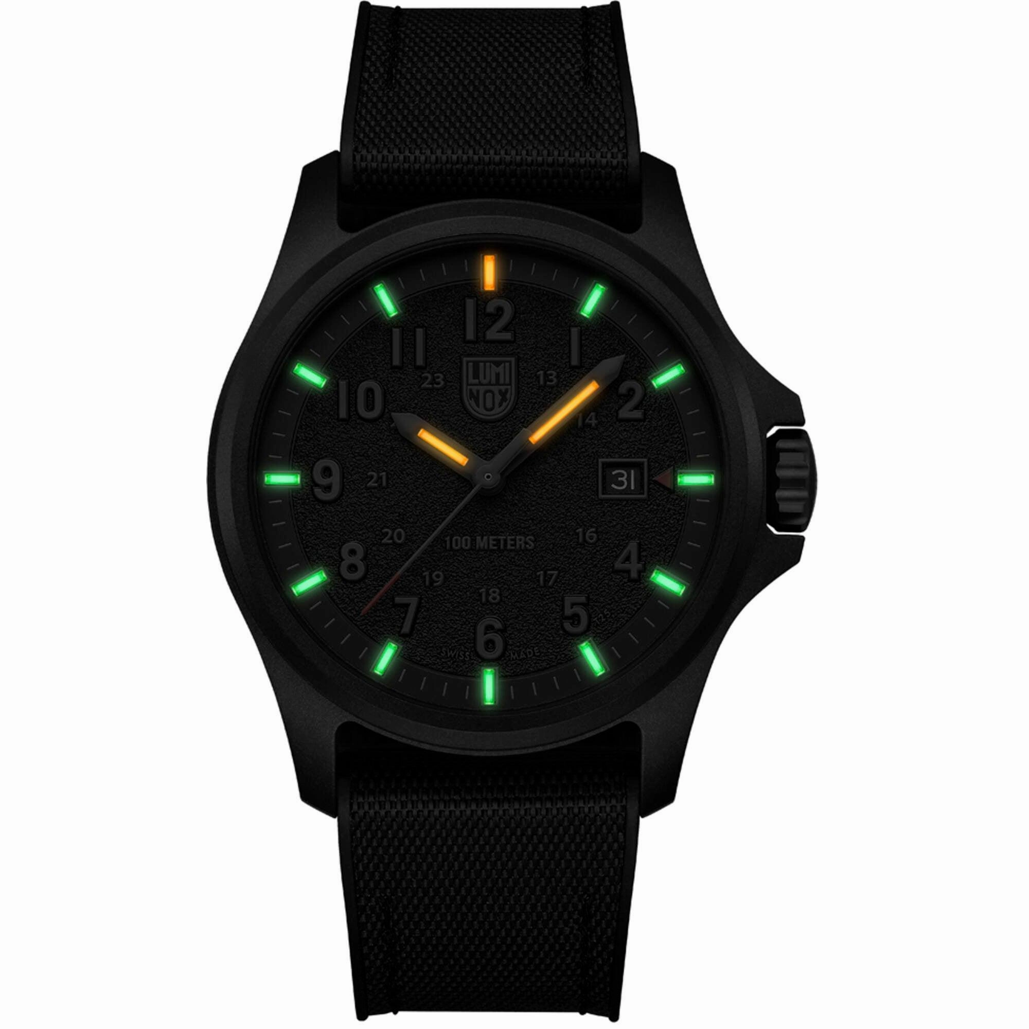 Luminox Men's Watch - Atacama Field Date Black Carbonox Case Rubber Strap | XL.1961