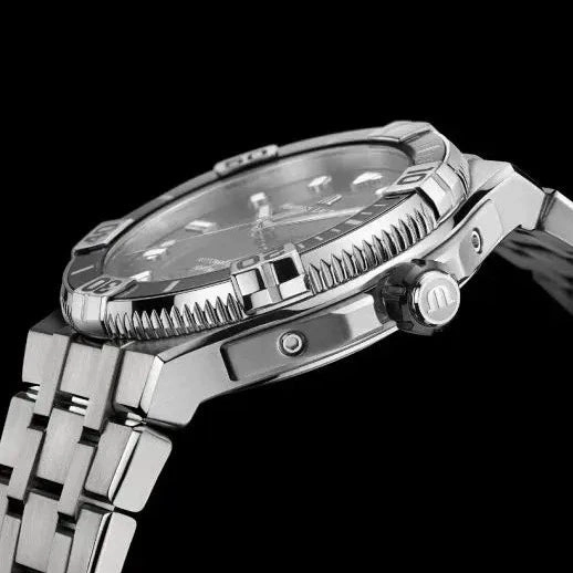 Maurice Lacroix Swiss-made Aikon Venturer 43mm Black/Steel Watch
