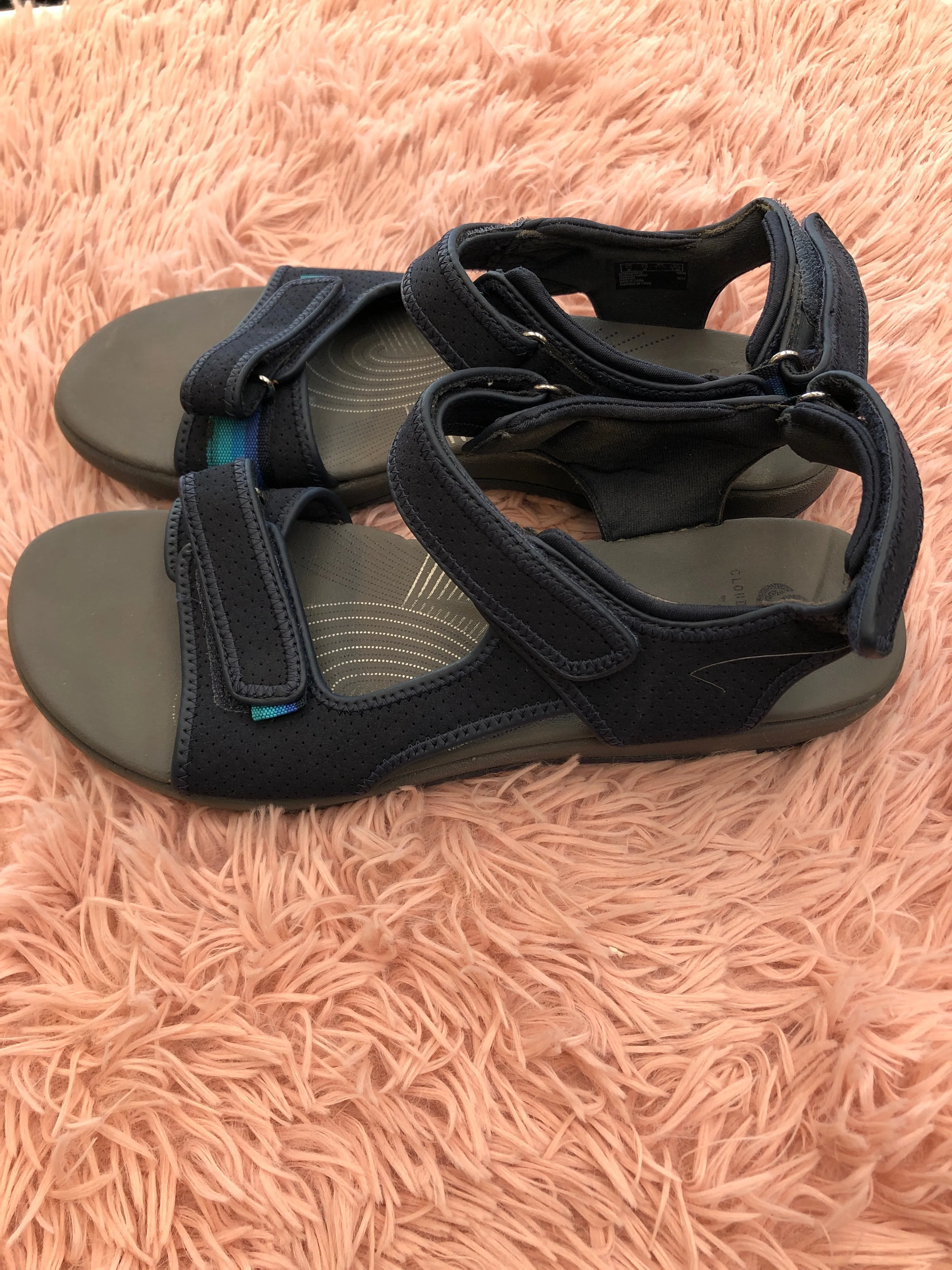 Navy Sandals Flats Clarks, Size 10 clarks