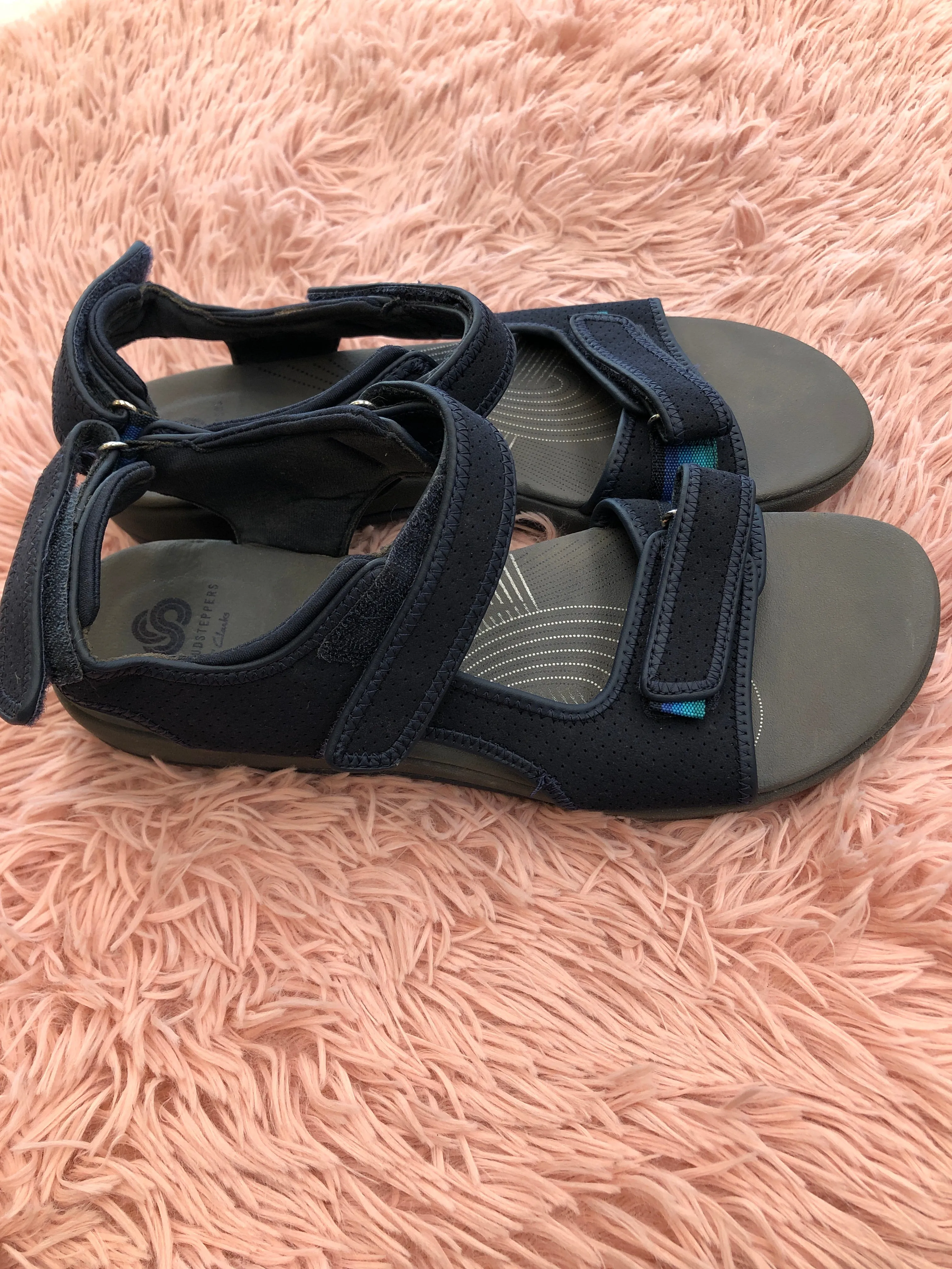 Navy Sandals Flats Clarks, Size 10 clarks