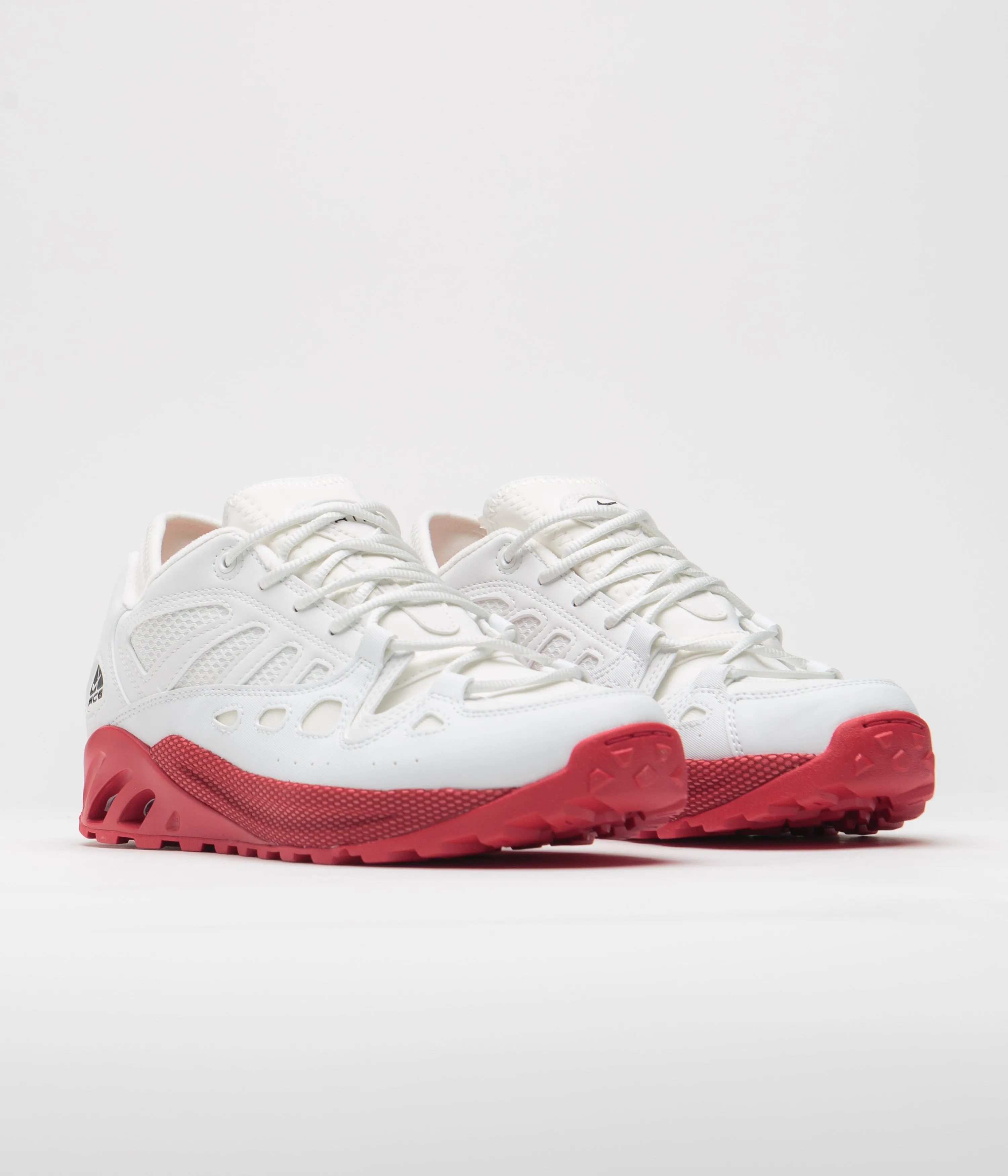 Nike ACG Air Exploraid Shoes - Summit White / Black - Summit White Nike ACG Outdoor Clothing