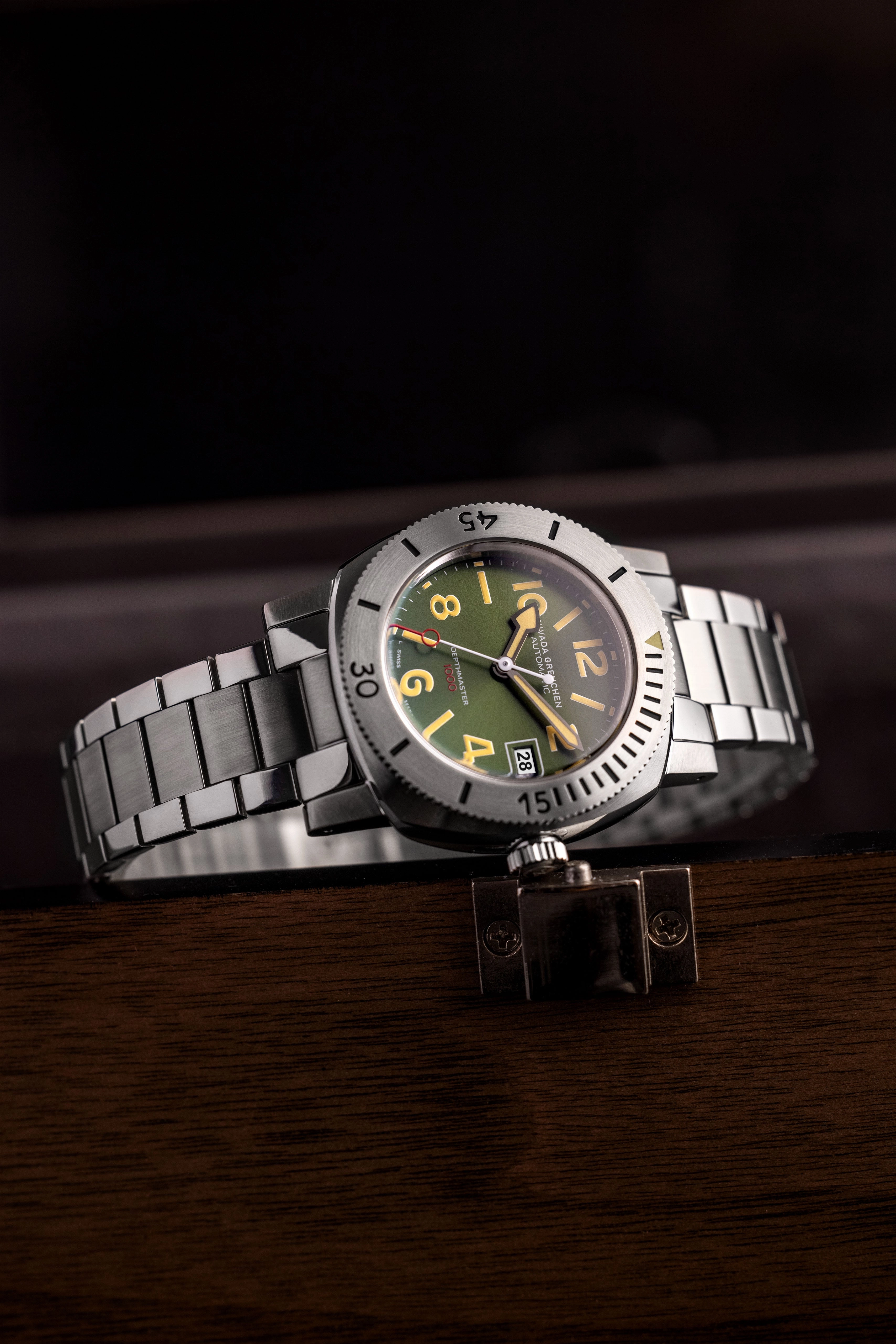 Nivada Grenchen Numerals Date - Depthmaster - 14103A Men's Automatic Watch