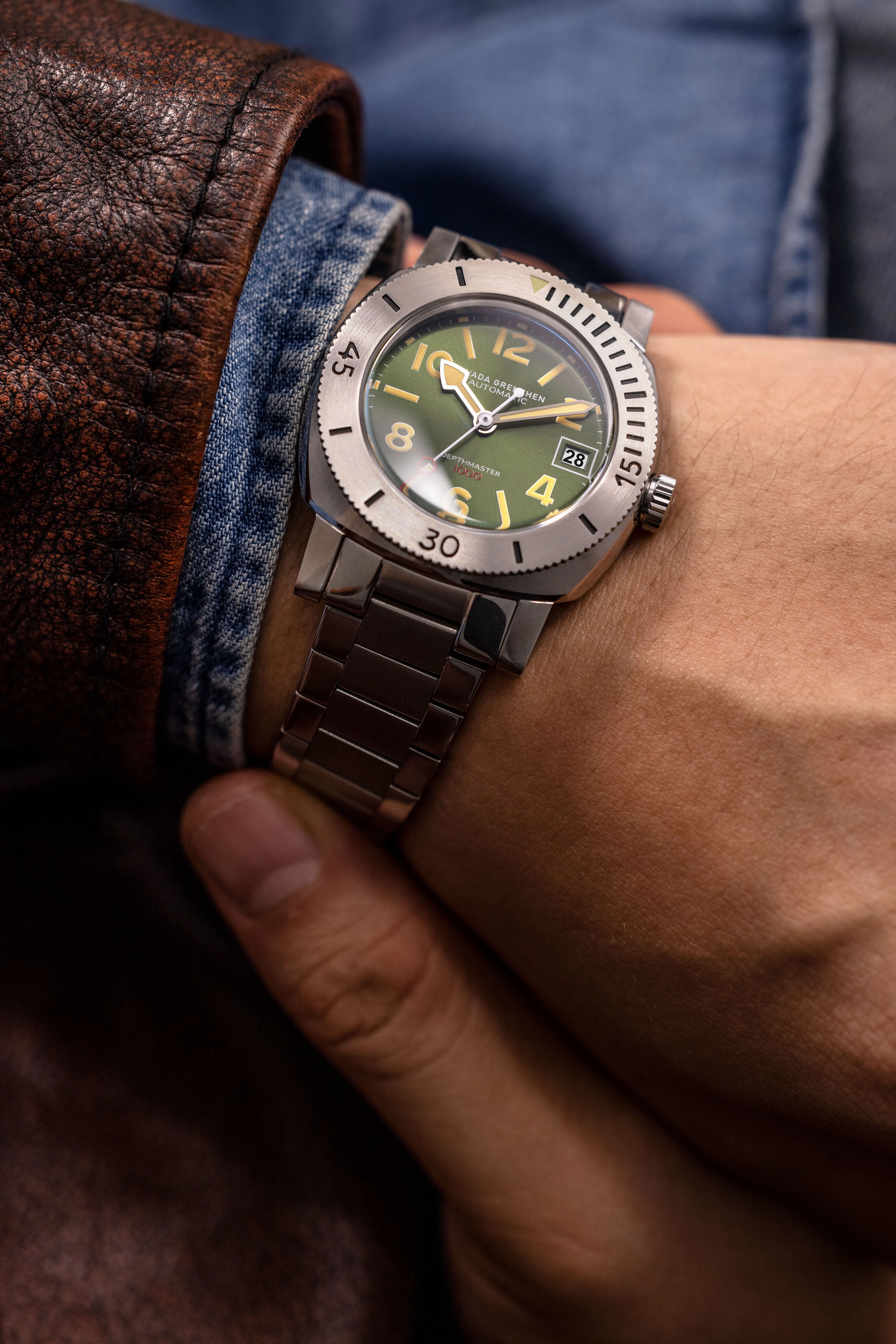 Nivada Grenchen Numerals Date - Depthmaster - 14103A Men's Automatic Watch