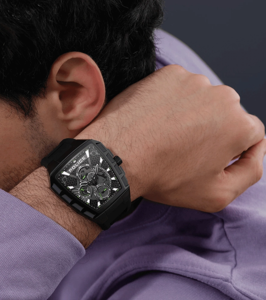 Police Tough Gear Gents Black Dial Black Silicone Starp Watch