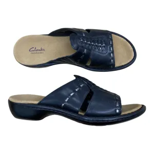 Sandals Flats By Clarks In Black & Brown, Size:9.5