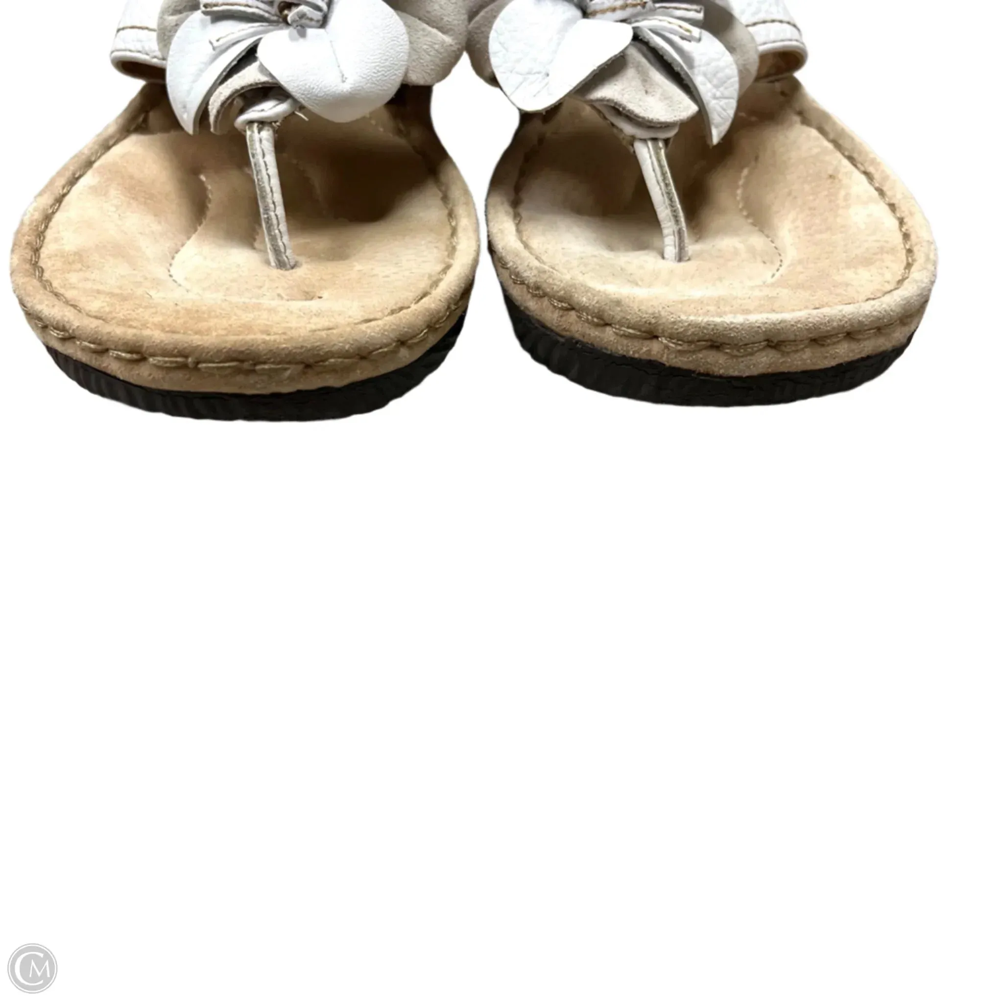 Sandals Flip Flops By Clarks In White, Size: 7.5