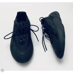 Shoes Athletic By Adidas In Black, Size: 6.5