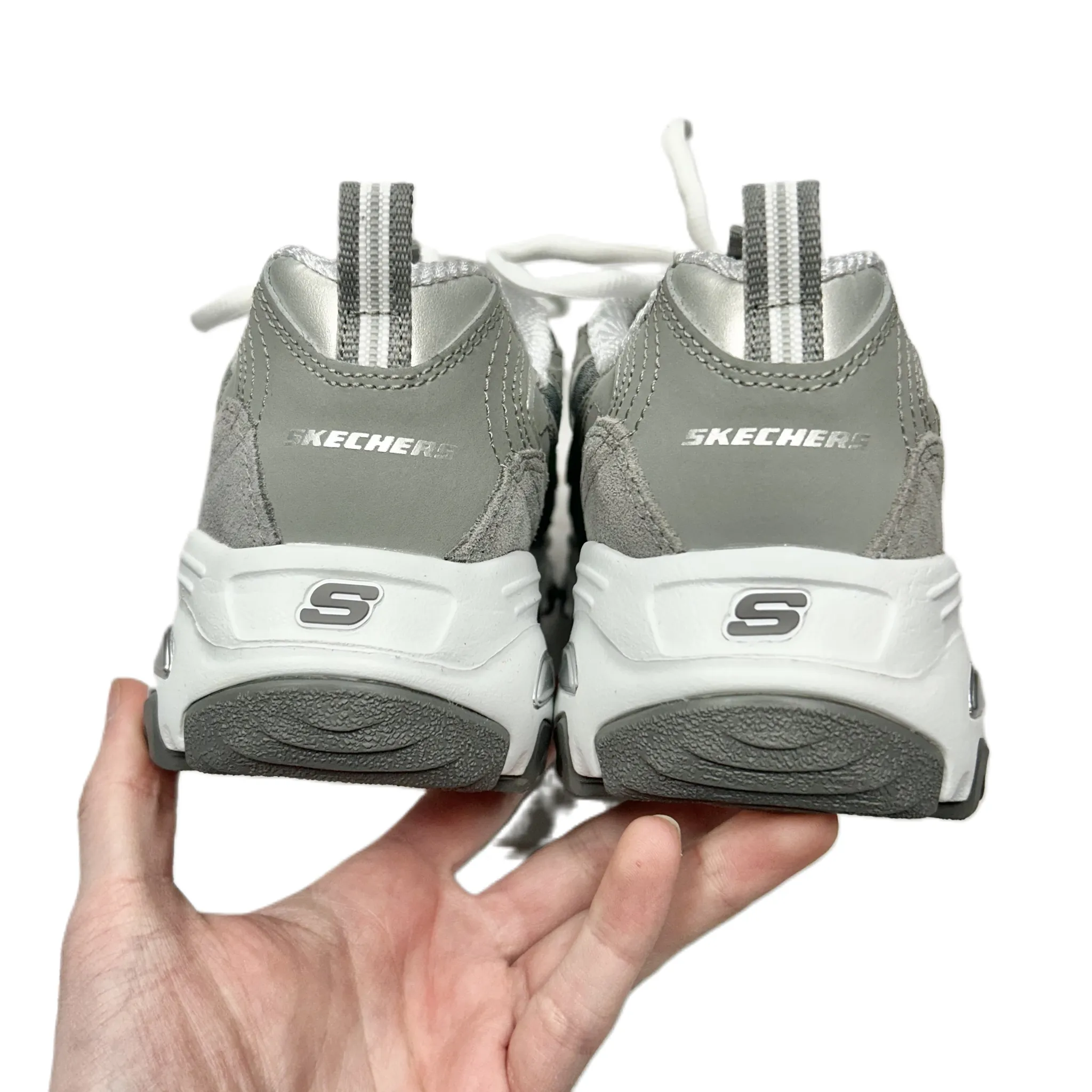 Shoes Athletic By Skechers In Grey & White, Size: 6 skechers