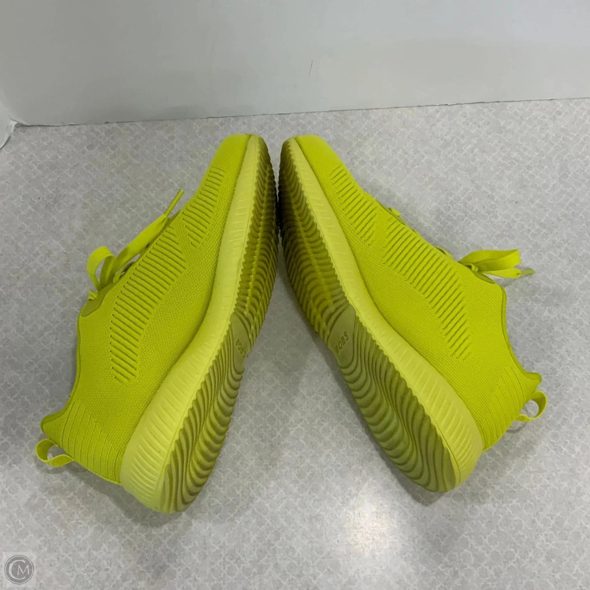 Shoes Athletic By Skechers In Yellow, Size: 8 skechers