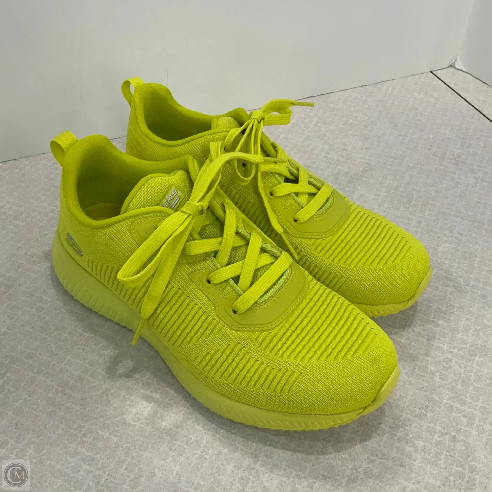 Shoes Athletic By Skechers In Yellow, Size: 8 skechers