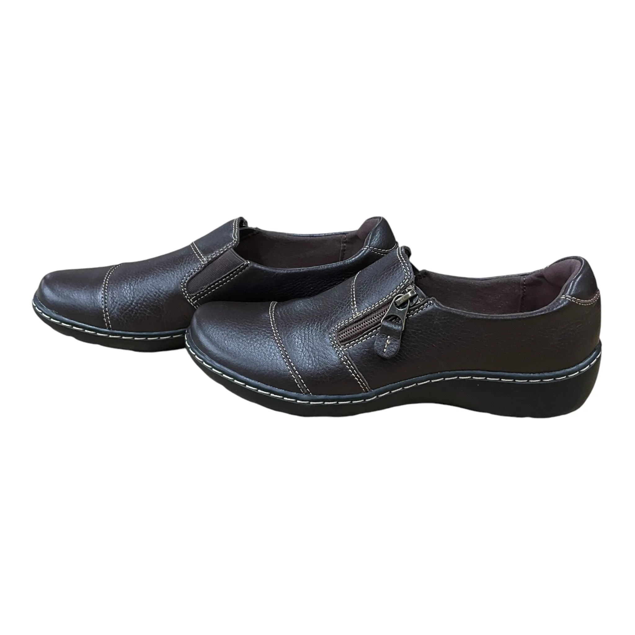 Shoes Flats By Clarks In Brown, Size: 6.5 clarks