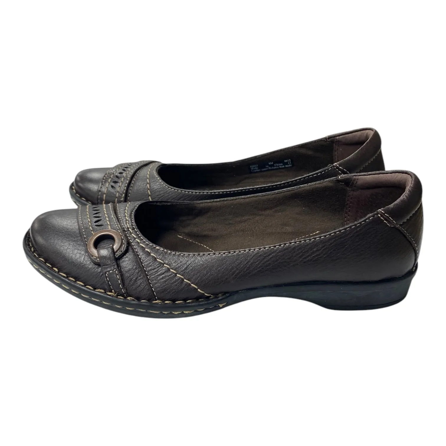 Shoes Flats By Clarks In Brown, Size:8