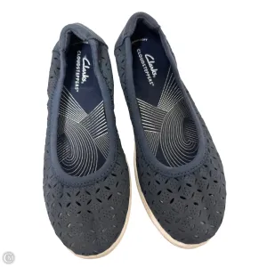Shoes Flats By Clarks In Navy, Size: 6