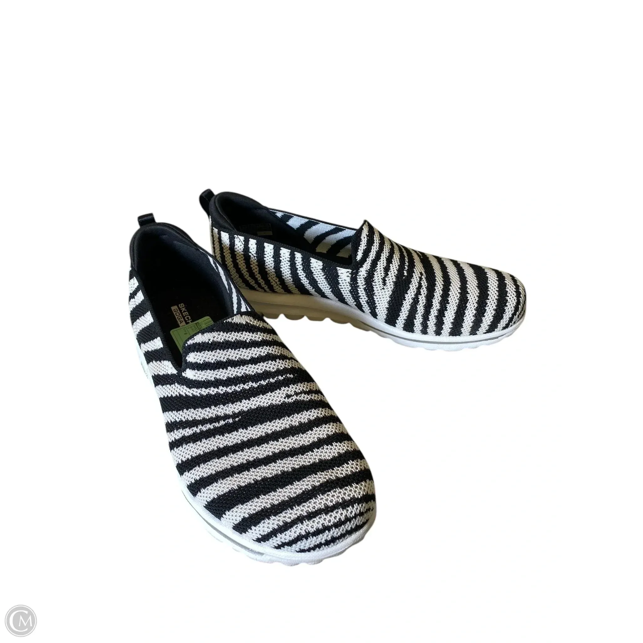 Shoes Flats By Skechers In Black & White, Size: 9 skechers