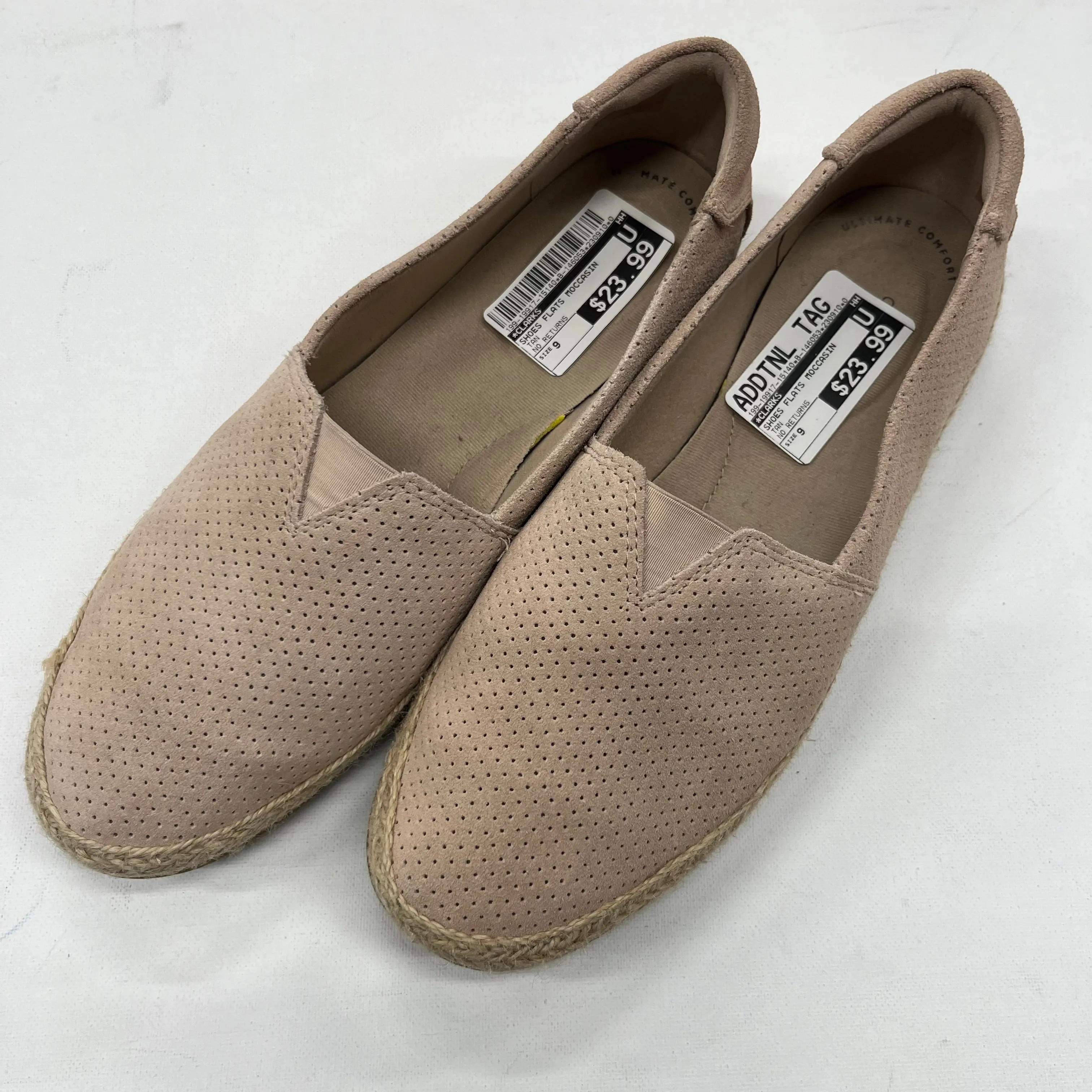 Shoes Flats Moccasin By Clarks  Size: 9 clarks