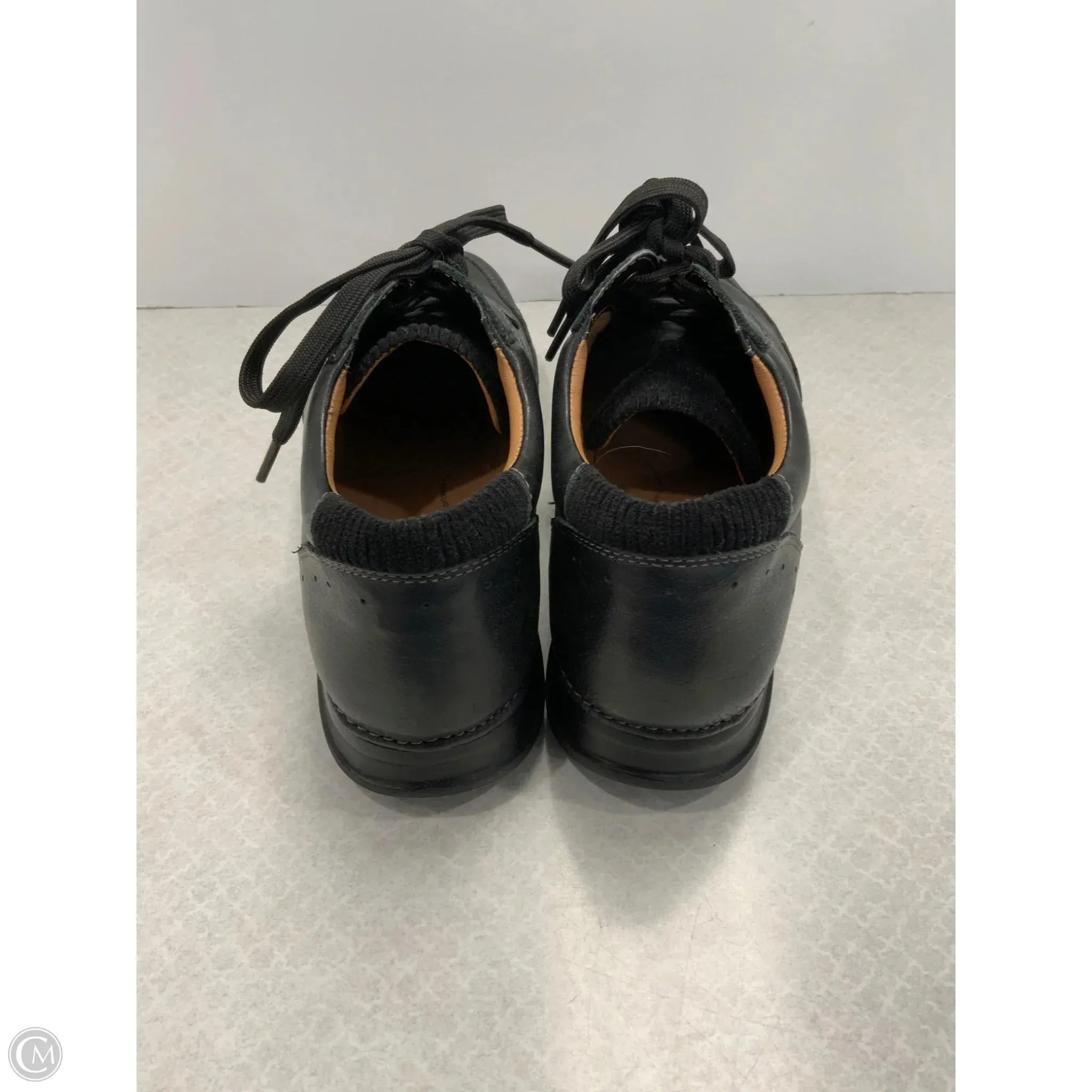Shoes Sneakers By Clarks In Black, Size: 10