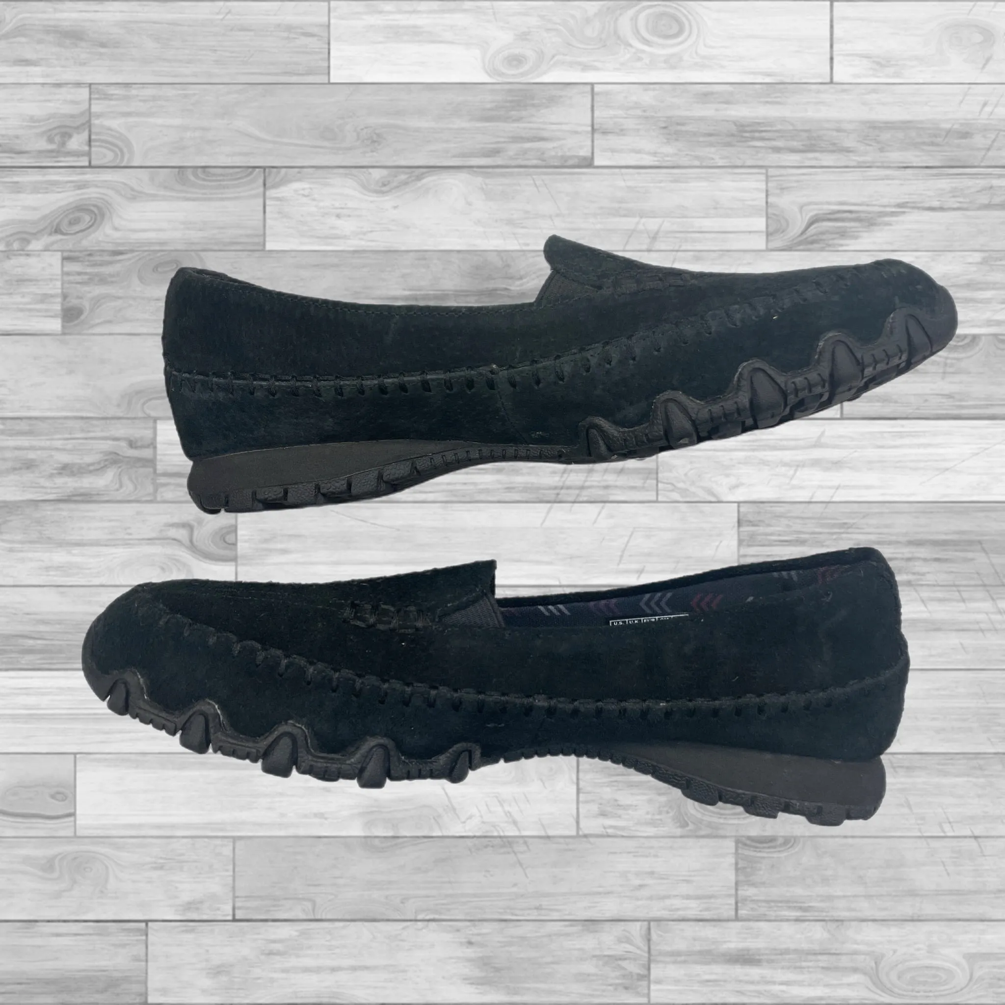 Shoes Sneakers By Skechers In Black, Size: 7 skechers