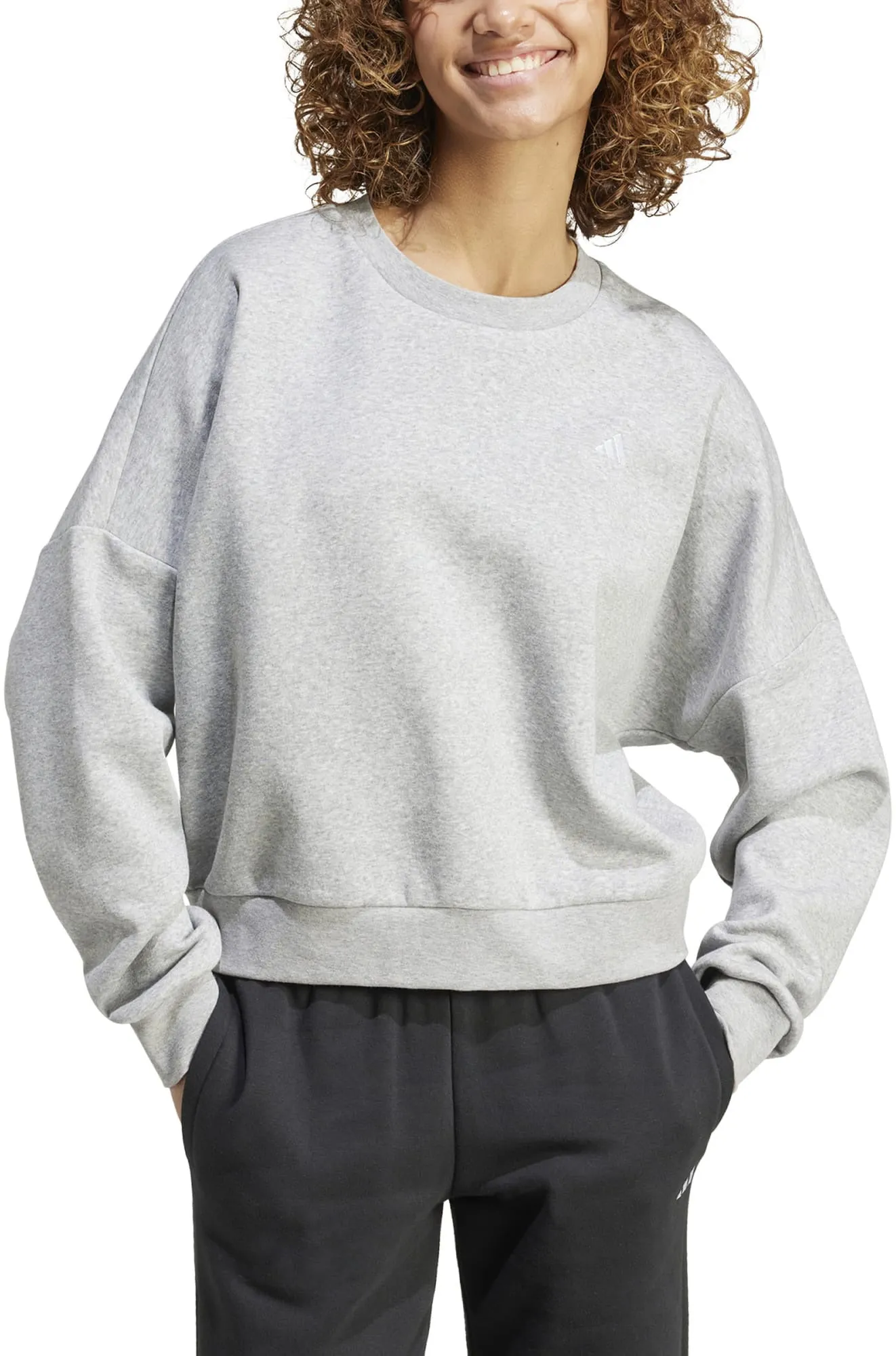 Women's Essentials Small Logo Feel Cozy Sweatshirt